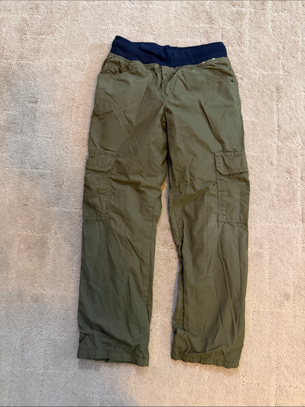 Gymboree boys Olive Cargo Pants with Navy Elastic Waistband size 6